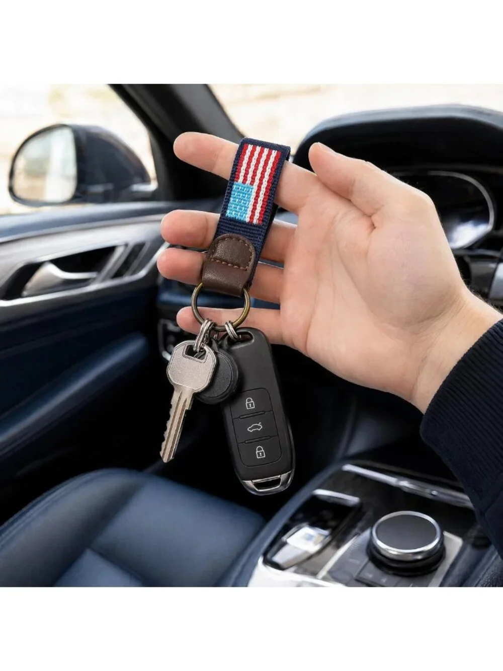 Leather USA Flag Keychain for Men & Women | Daily Use Patriotic Accessories